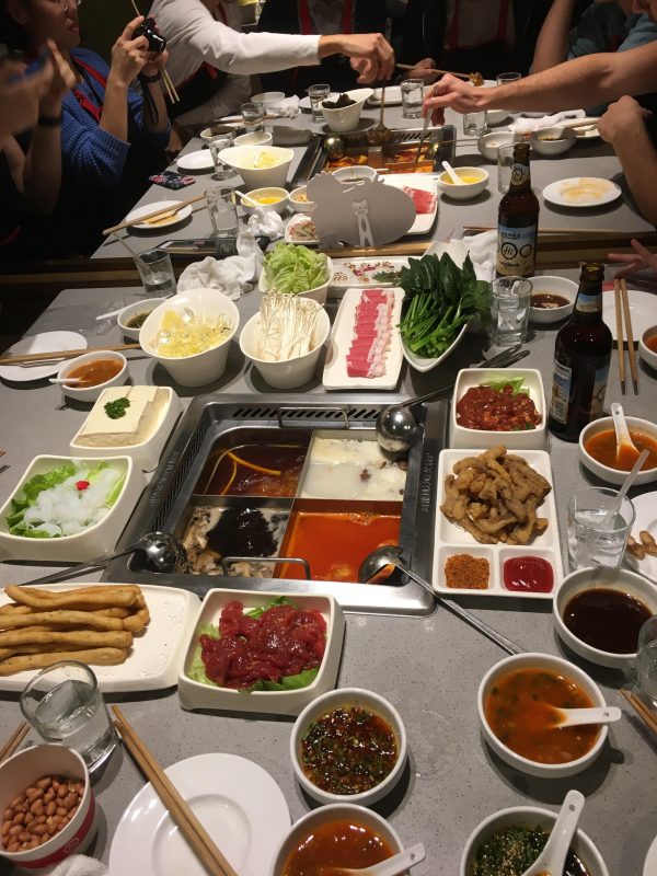 Haidilao hot pot table